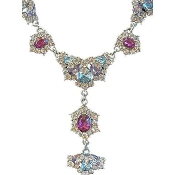 Multicolor Crystal & Stone Cluster Lariat Necklace - Picture 4 of 4